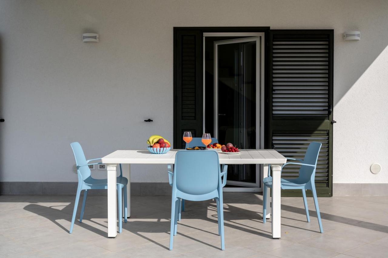Residence Salinelle Beach Villa Vulcano 4 Lascari Exterior foto